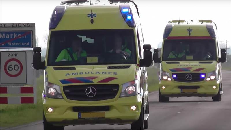 Eilandraad: 'Werk aan N518 vertraagt ambulance naar Marken'