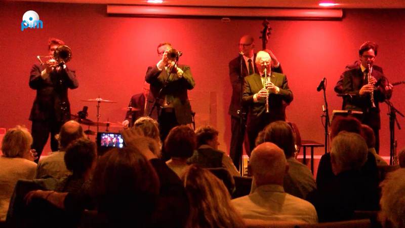 15 jaar Jazz in Monnickendam gevierd met spetterend optreden Dutch Swing College Band