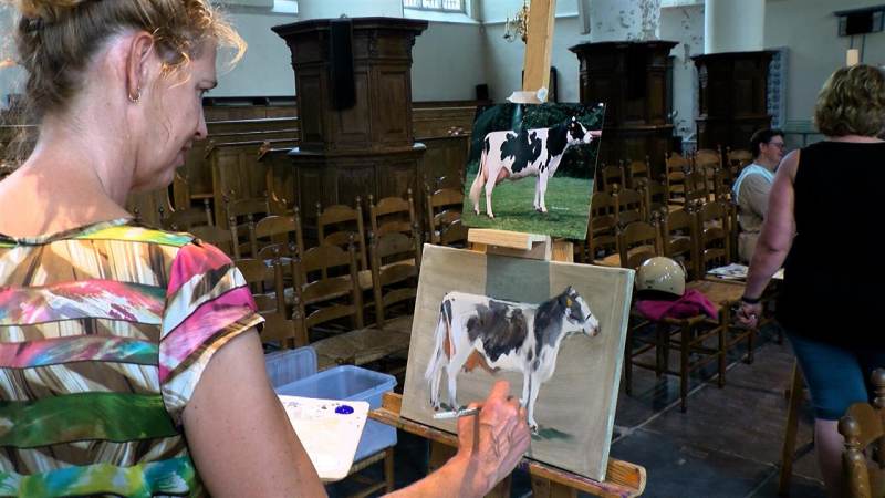 Koeienschilder Ruud Spil geeft workshop in de Broeker Kerk