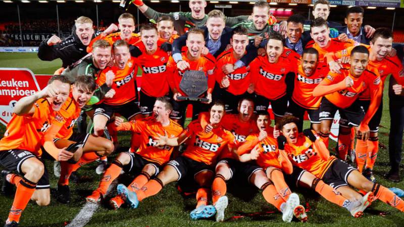 FC Volendam periodekampioen na aantrekkelijke winst op MVV