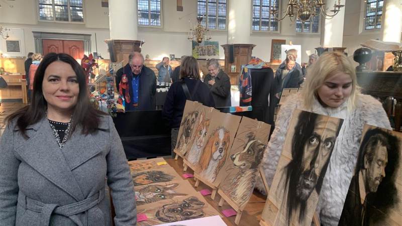Prachtige kunst tijdens 'Kunst met een Kus' in Broeker Kerk
