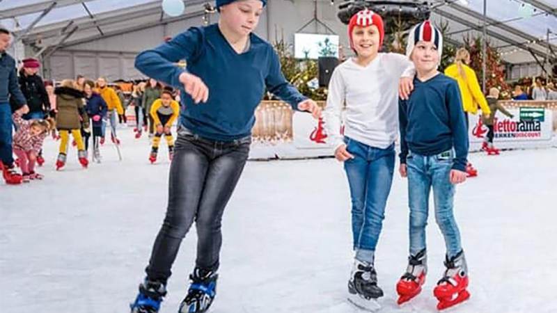 KANS viert 10-jarig jubileum met een schaatsfeestje