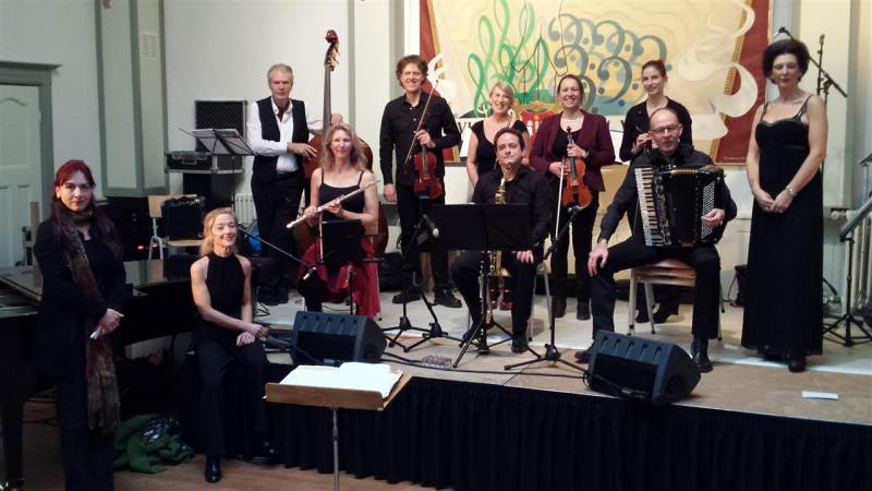 Opening cultureel seizoen Broeker Kerk met groot dansorkest Tango Trajectina & Tapas