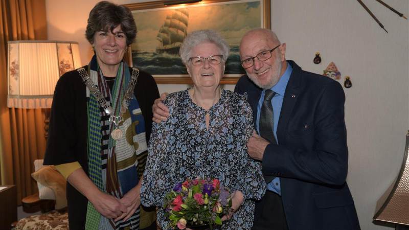 Echtpaar Visser-Van Rijn 60 jaar getrouwd