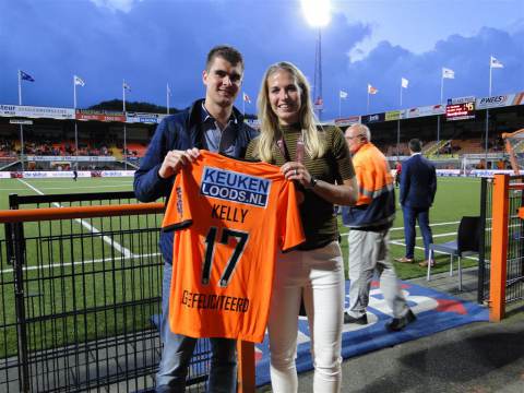  Kelly Zeeman in het zonnetje gezet bij FC Volendam