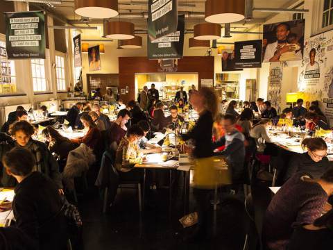 Amnesty's Schrijfmarathon in Monnickendam