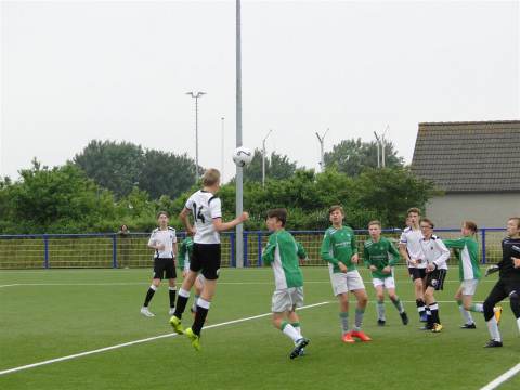 S.V. Marken JO15 wint de KNVB beker!