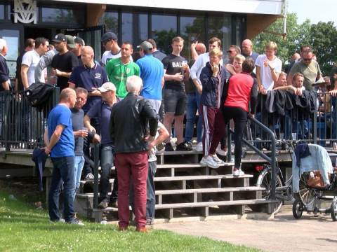 VVM kampioen na winst in Gouwzee derby tegen SV Marken
