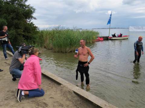 Zwemmeland met 154 deelnemers grote happening op het Hemmeland
