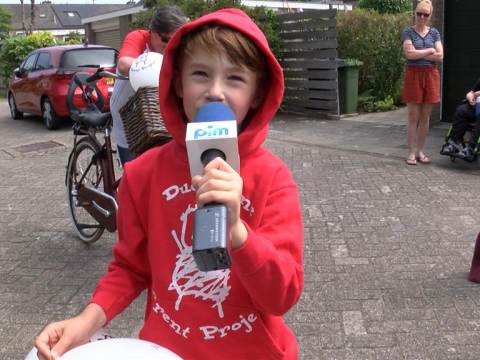 Mathilda van der Werf fietst 1100 euro bij elkaar tijdens Duchenne 40