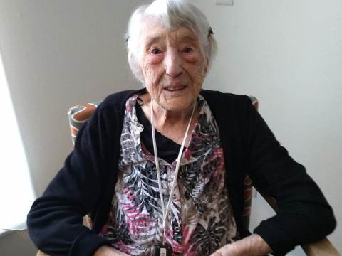 Loppie Zeeman-Zeeman is 103 jaar en daarmee de oudste 'Mereker'