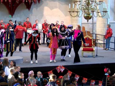 Sinterklaas gelukkig toch weer in Monnickendam aangekomen
