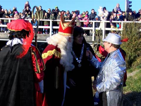 Grote verwarring bij de intocht van Sinterklaas in Ilpendam