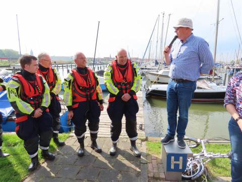 KNRM Marken ontvangt € 2.616 van Jachthaven Waterland