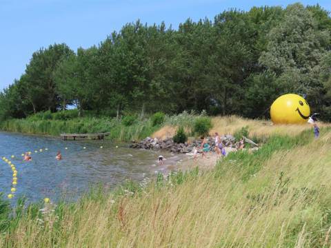 Geslaagde opening zwemgelegenheid Bukdijk