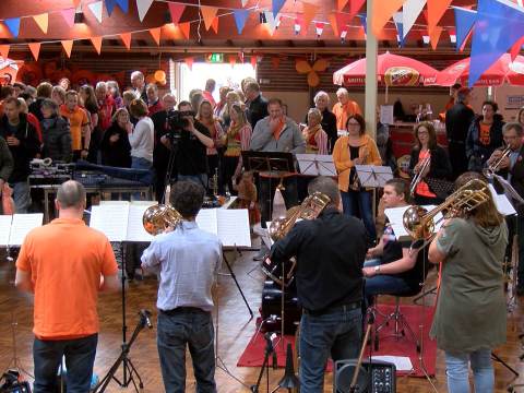 Koningsdag op Marken: muzikaal (erf)goed!
