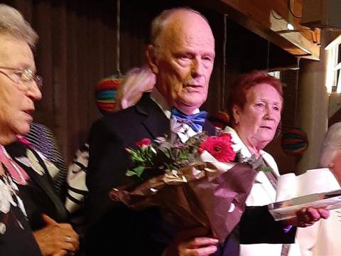 Emotionele afsluiting van het laatste Senioren Songfestival in Monnickendam