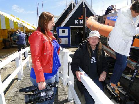 'Wet &amp; Wild' op de Gouwzee tijdens Reddingbootdag op Marken